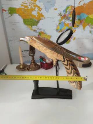 Escultura de águila