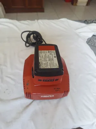 Cargador Hilti C 4/36-350 y Batería 22V 5.2Ah