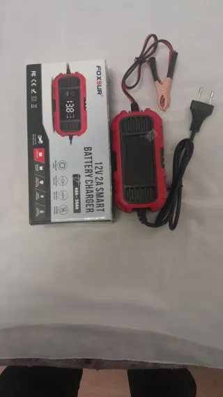 Cargador Baterías Coche 12V 2A