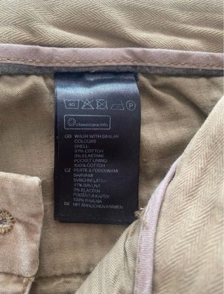 Pantalón chino marrón claro