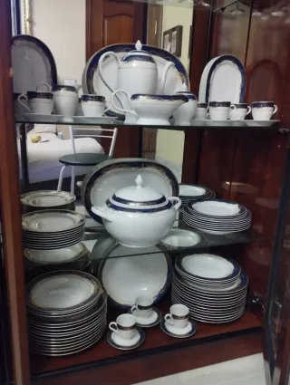 Vajilla Porcelana Azul y Blanca