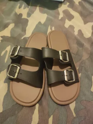 Sandalias Mujer Negro y Marrón