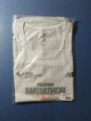 Camiseta tirantes Maratón Valencia talla S NUEVA