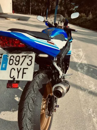 Suzuki GSX-R 600  EN PERFECTAS CONDICIONES