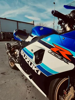 Suzuki GSX-R 600  EN PERFECTAS CONDICIONES