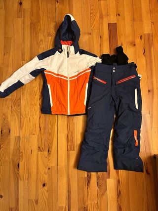 Conjunto esquí niño chaqueta y pantalón Talla 8
