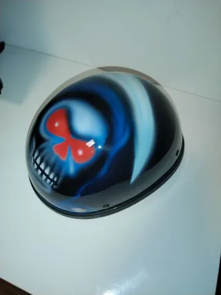 Cascos personalizados calavera