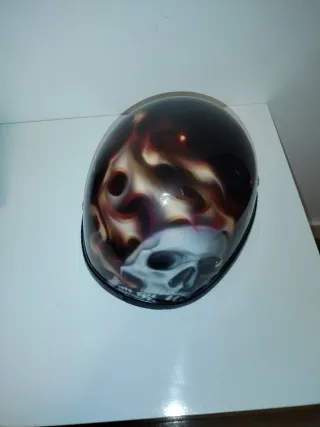 Cascos personalizados calavera