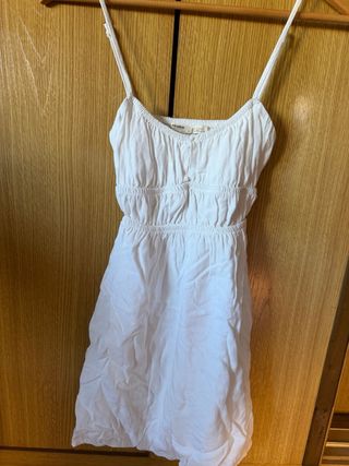 Vestido blanco niña Pull&Bear