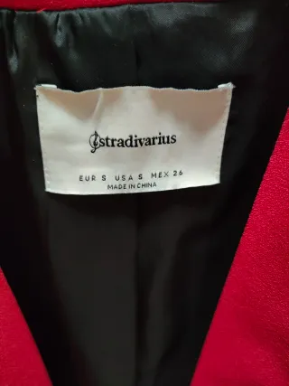 Blazer Stradivarius Rojo Talla M