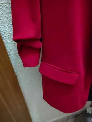 Blazer Stradivarius Rojo Talla M