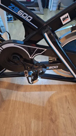 Bicicleta Indoor BH ZX600