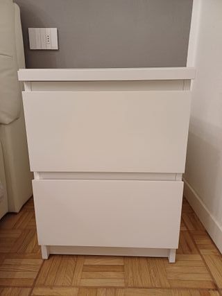 Coppia comodini MALM Ikea bianchi