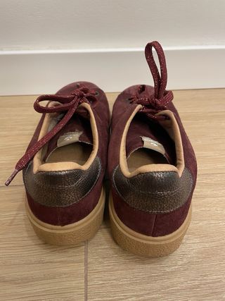 Bambas ante granate cordones brillantes Victoria