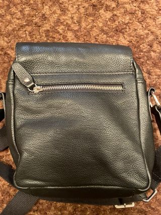 Borsa a spalla in pelle nera da uomo Yanko nuova