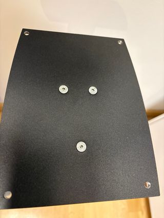 Soportes Dynaudio para Altavoces.