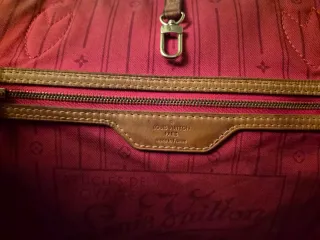 Bolso Louis Vuitton Monogram con Raya Roja