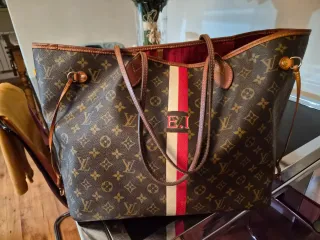 Bolso Louis Vuitton Monogram con Raya Roja