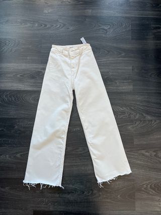 Pantalones vaqueros anchos tiro alto