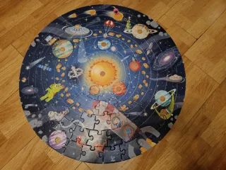 Puzzle Sistema Solar Circular sin caja 102 piezas
