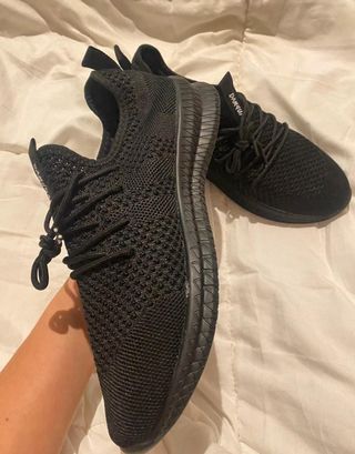 Zapatillas deportivas negras unisex talla 40