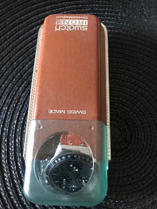 Swatch Irony Cronógrafo Marrón/Negro