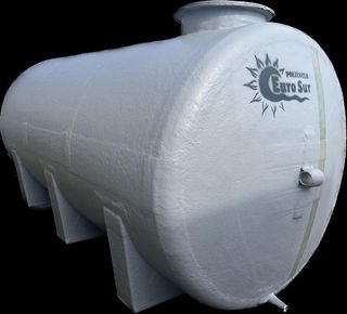 PISCINAS DE POLIESTER Y DEPOSITOS MAXIMA CALIDAD