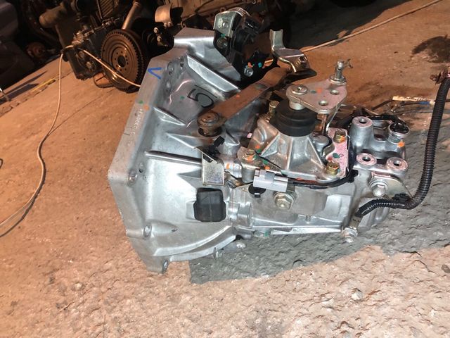 Caja de cambios 1krb52 aygo