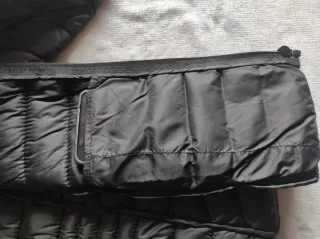 Chaqueta acolchada fina negra