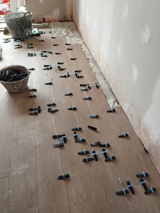 Peletería y Reformas de Pisos