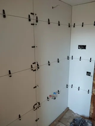 Peletería y Reformas de Pisos