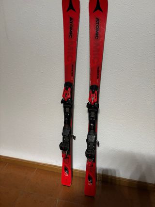 Esquís Atomic Redster 59 Niños 145cm