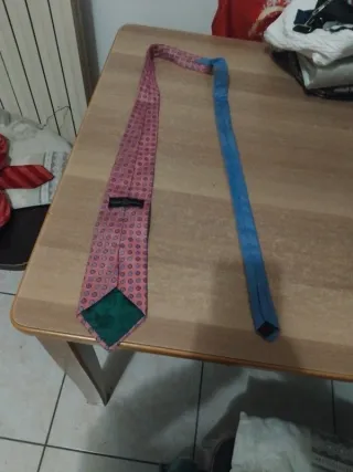 Cravatta Tommy Hilfiger fantasia geometrica