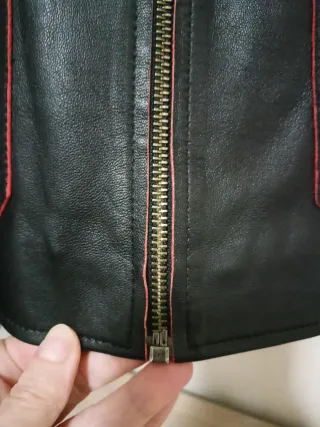 Chaqueta de Piel HervásPiel Negra