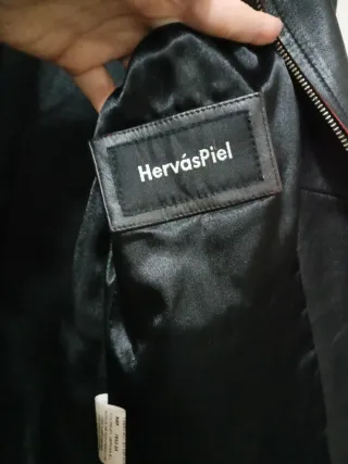 Chaqueta de Piel HervásPiel Negra