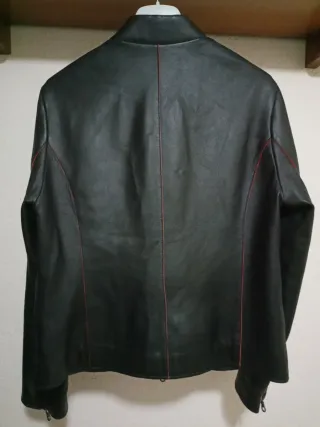 Chaqueta de Piel HervásPiel Negra