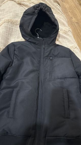 Giacchetta nera per bambini con cappuccio