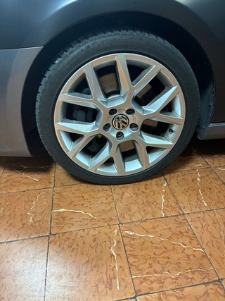 Llantas Volkswagen edición 35