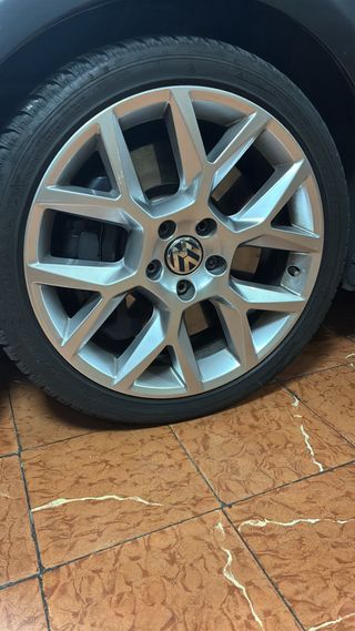 Llantas Volkswagen edición 35