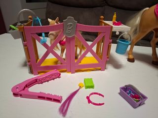 Barbie Un Día en el Establo