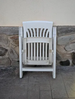 Silla plegable jardín blanca