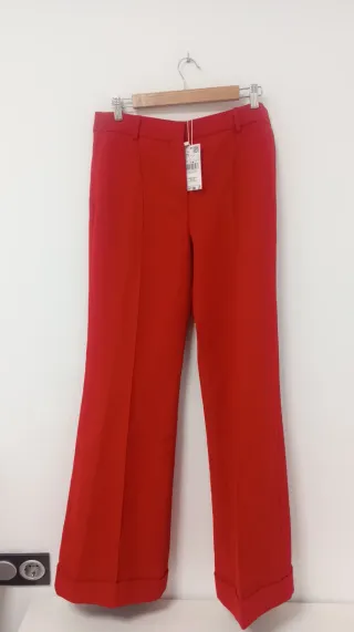 Pantalón de vestir rojo mujer