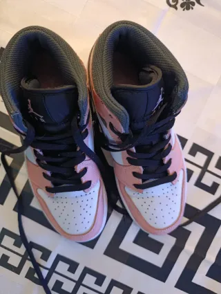 Zapatillas Air Jordan 1 Bota Rosa y Blanca