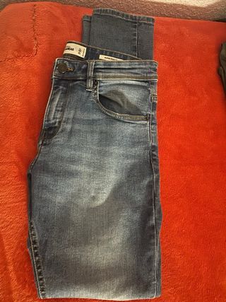 Pantalón vaquero Pull&Bear