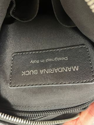 Bolso piel negro Mandarina Duck