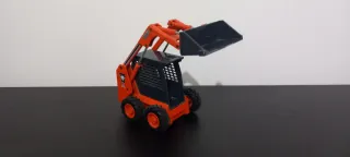 Retroexcavadora Joal MINI 135 Naranja