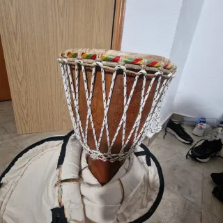 Tambor Djembe africano como nuevo