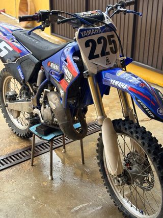 Yamaha YZ 125