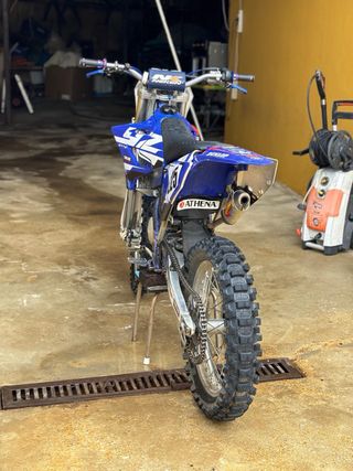 Yamaha YZ 125