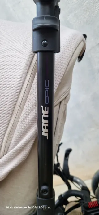 Cochecito Jané Epic + Capazo + Silla + Maxi cossi